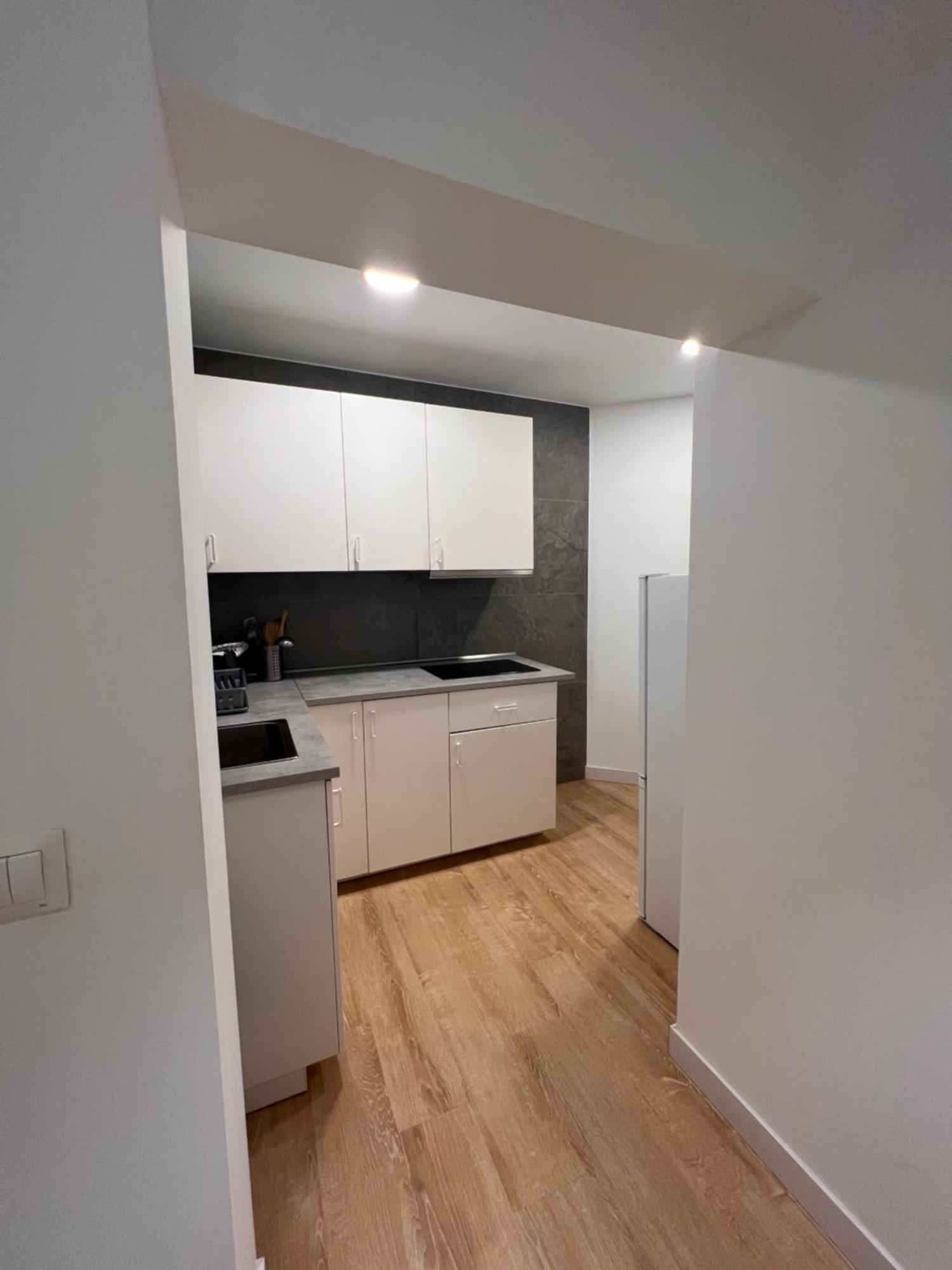Apartamento Loft Recien Reformado Enfrente Del Centro Botin