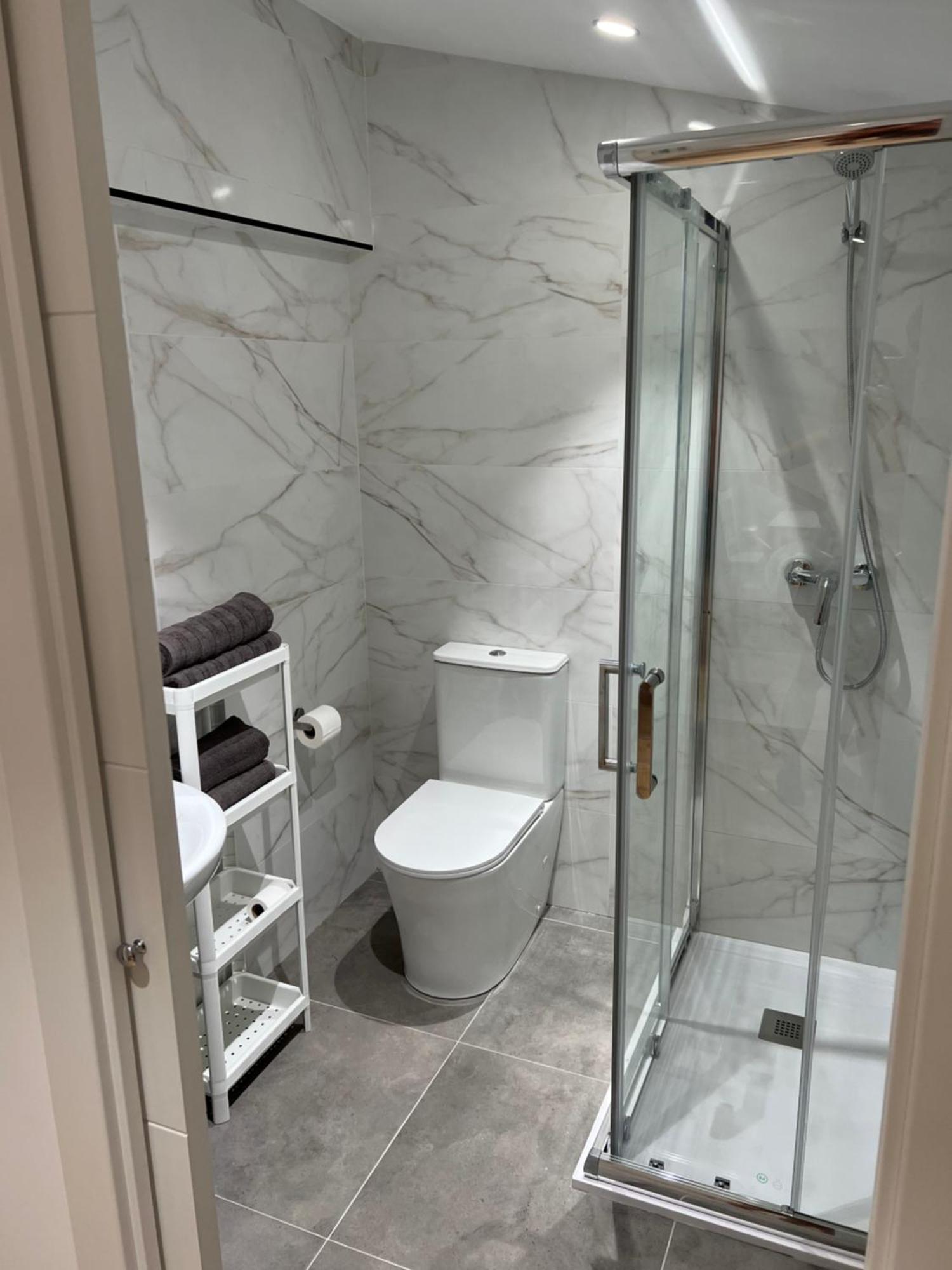Apartamento Loft Recien Reformado Enfrente Del Centro Botin *